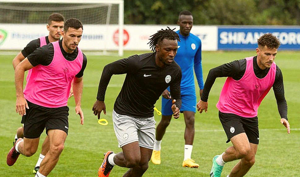 Bóng đá Việt Nam 2026: Từ cú sốc AFF Cup đến bài toán chiến lược cho kỷ nguyên mới